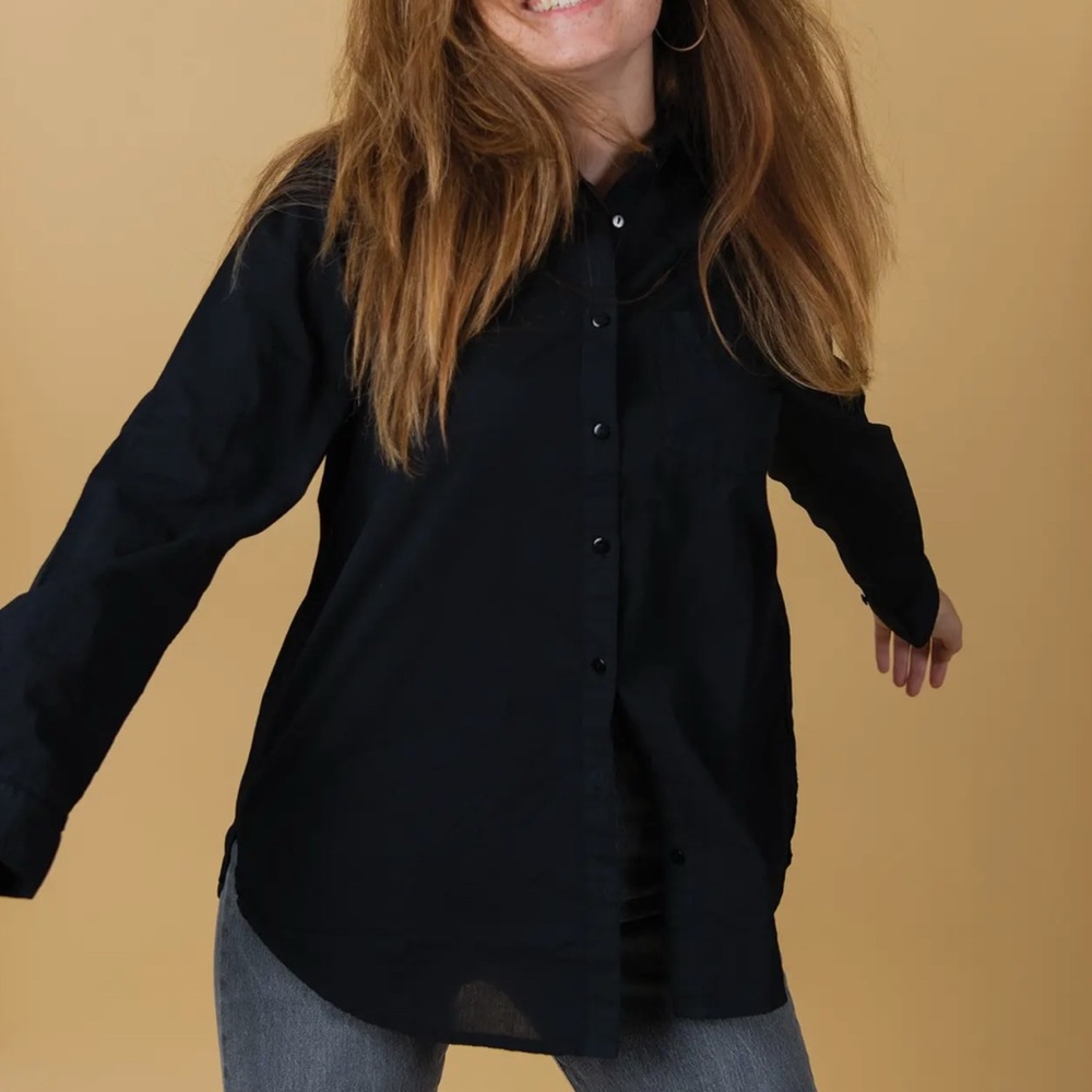 And for good re/good cotton boyfriend Black Button-Up Shirt organic New $128
